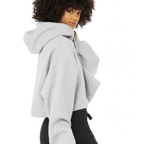 Alo Yoga Bae Cropped Hoodie Sweatshirt - Picture 9 of 9